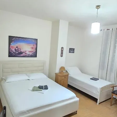 Stadiumi House Apartman Pogradec