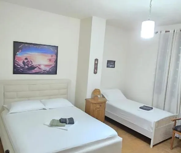 Stadiumi House Daire Pogradaş